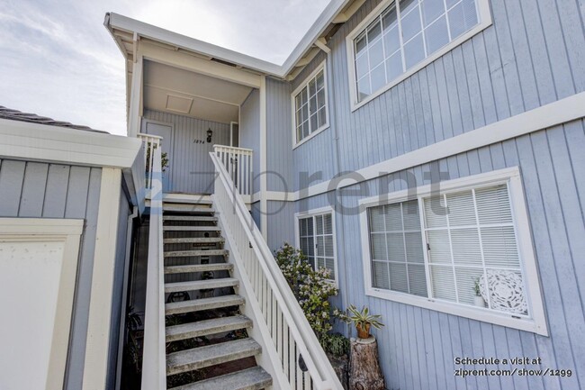 Photo - 1894 Shirley Dr