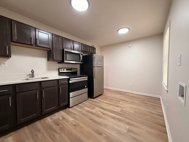 Photo - 1329 Watts Rd Unit 1329 Watts Rd - A