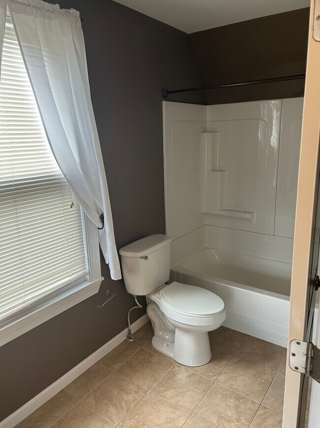 Upstairs full bath - 68 High St