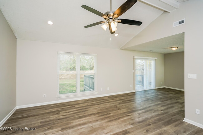 Photo - 7401 Hassock Dr