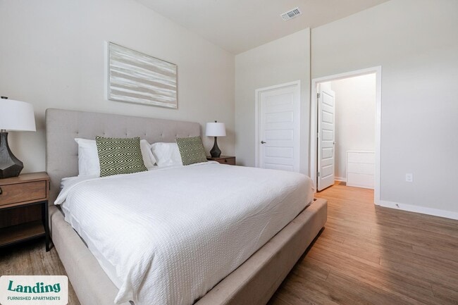 Photo - 4902 Cosmos Cir Unit 218.1410479