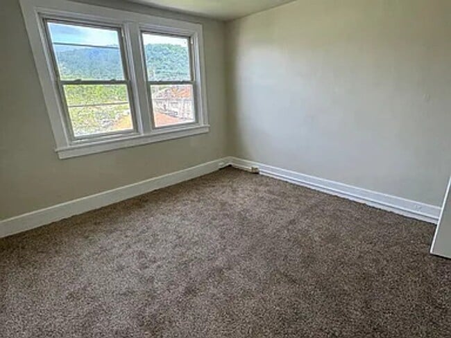 Photo - 331-337 4th Ave Unit 335