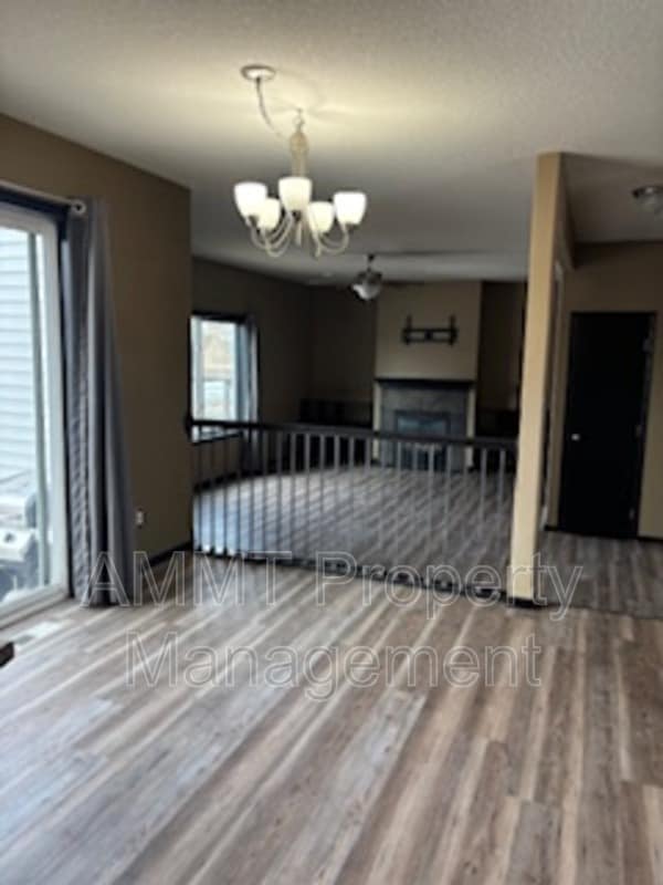 Photo - 2114 Probst Ct SW