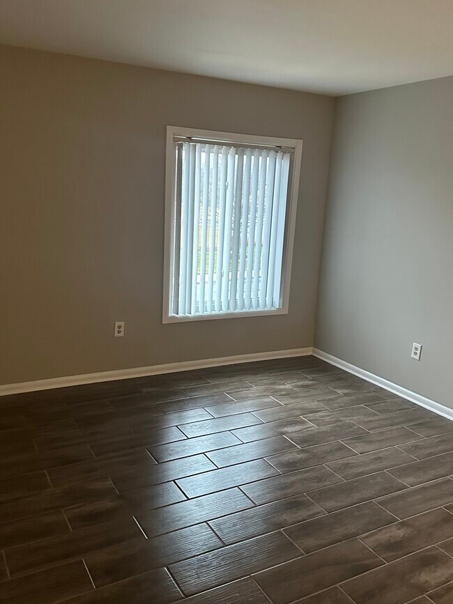 6954 Hanover Pky Condo Unit 301 Condo for Rent in Greenbelt, MD