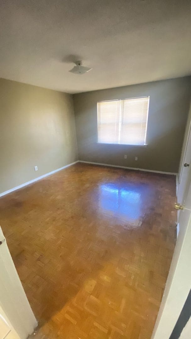 Photo - 3193-95 Forest Glen Unit 3193