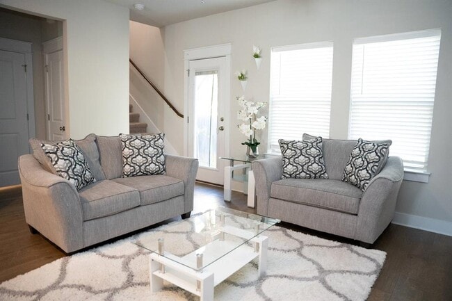 Photo - 13501 Metric Blvd Unit 15