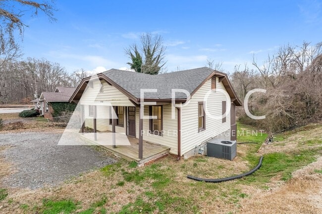 Photo - 1310 Phipps Ave