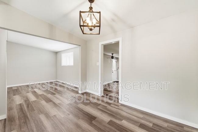 Photo - 413 Chestnut St