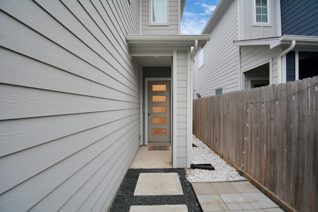Photo - 1235 W Tidwell Rd