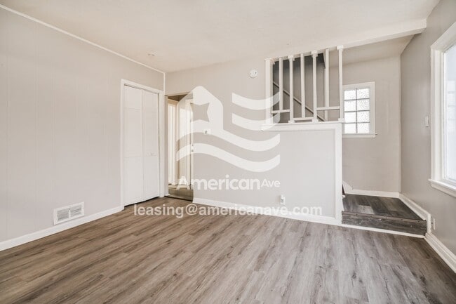 Photo - 501 E Irvington Ave