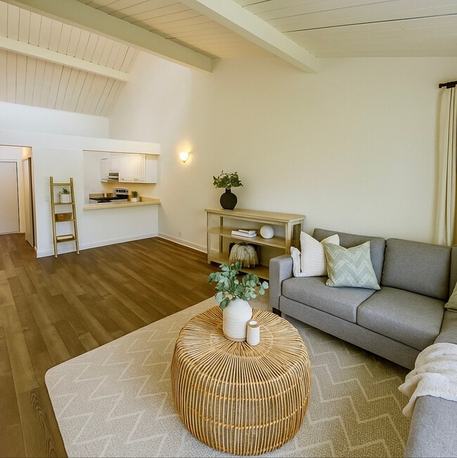 Photo - Hamilton Woods