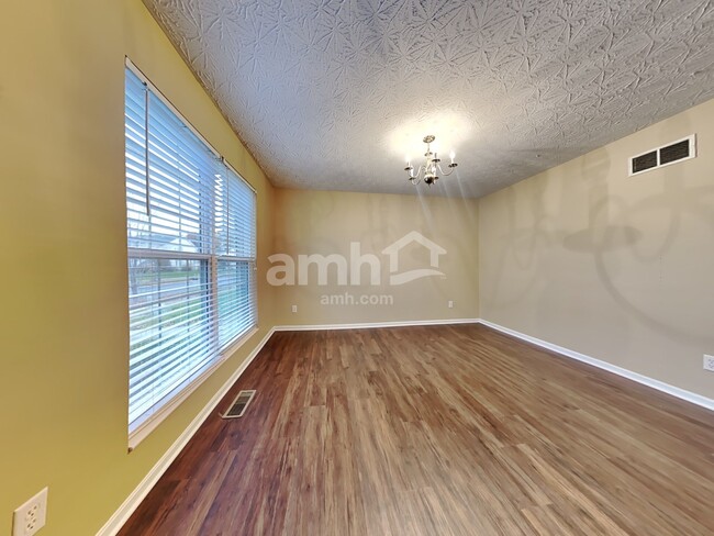 Photo - 8888 Woolstone Ct