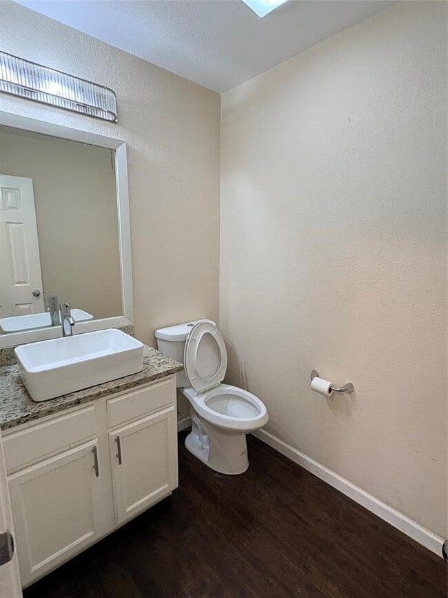 Photo - 12609 Linford Dr