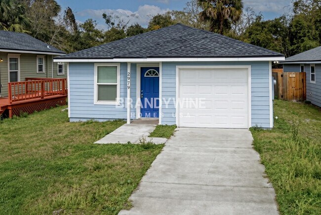 Photo - 2979 Rexford St