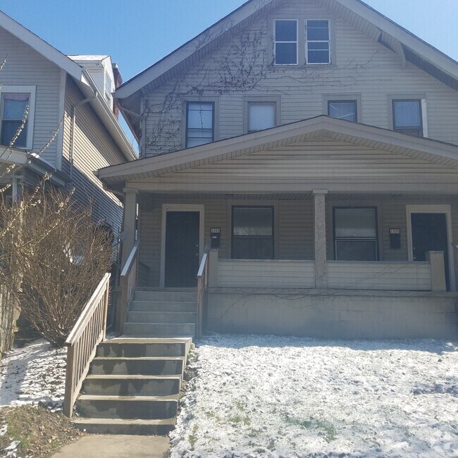 Building Photo - 1378-1380-1380 Hamlet St Unit 1380 Hamlet Rental