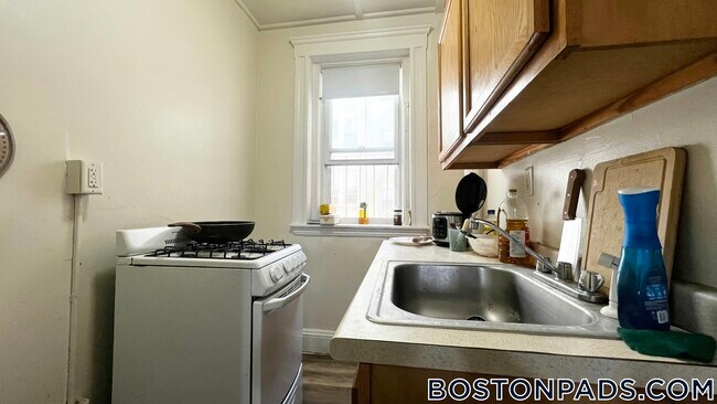 Photo - 1175 Boylston St Unit 16