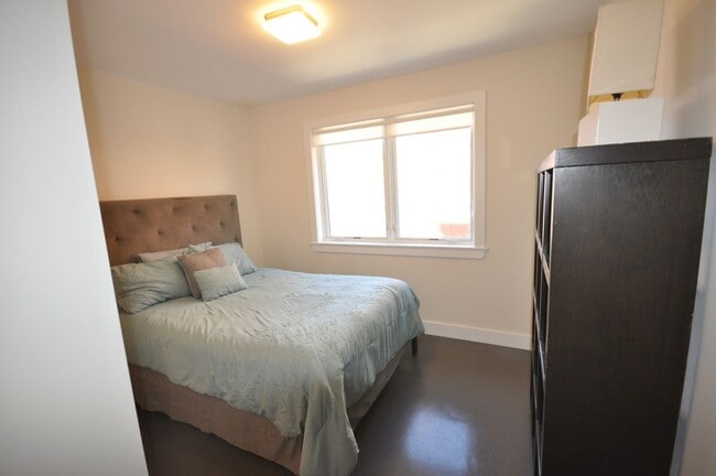 Photo - Amazing 3 bed 1.5 bath in the South End!!!