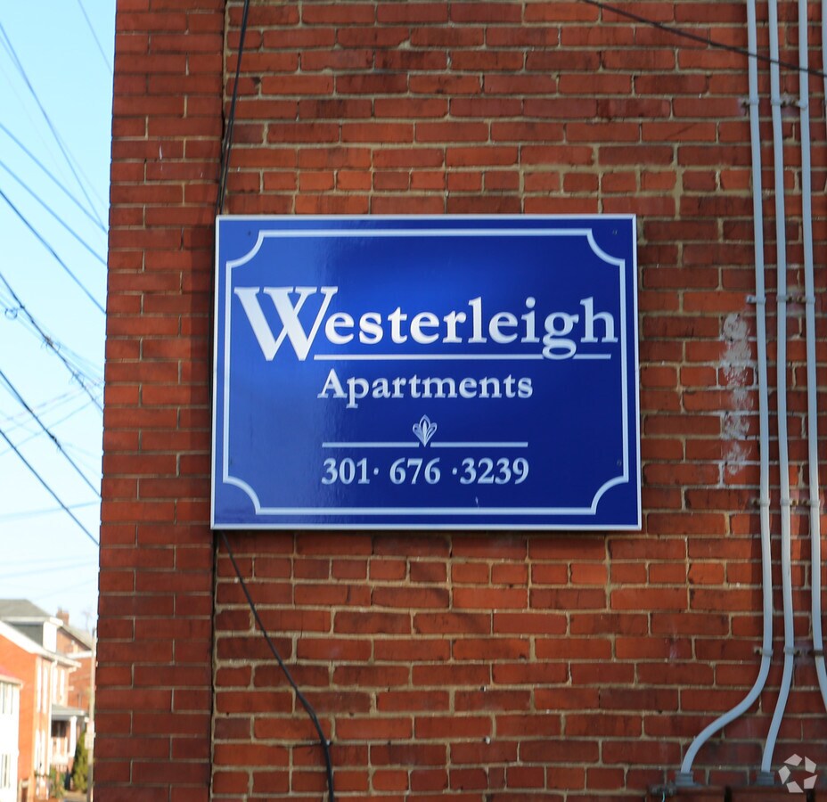 Photo - Westerleigh Apartments