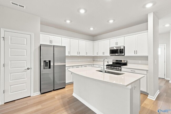 231 Paca Ln