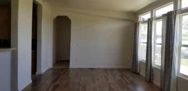Photo - 18011 Brimhall Rd