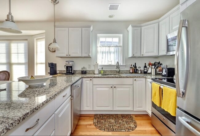 Photo - 32 Lagrange St Unit 1