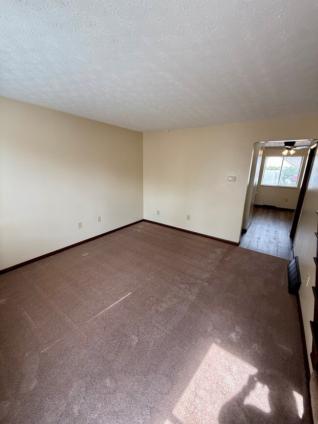 Photo - 3208 Cedar Grove Pl S