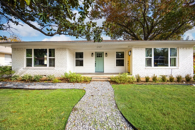 Building Photo - 6571 Ascot Ln