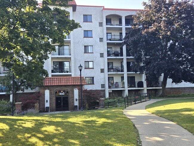 Photo - 450 Plum Creek Dr Unit 108