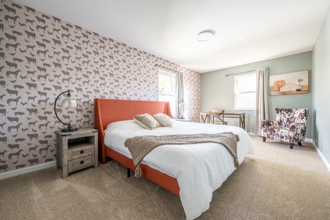 Photo - 1310 S Woodlawn Ave