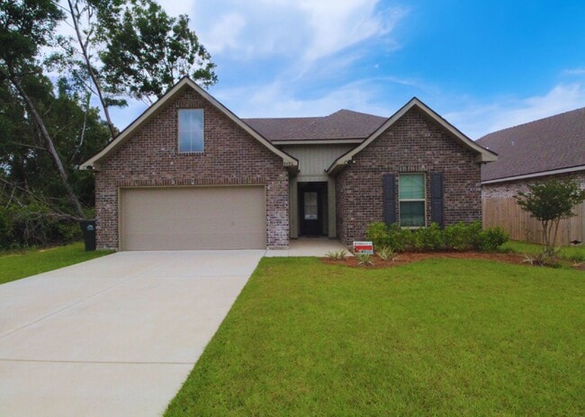 Spacious 3BR/2BA Home Near Navy Federal HQ with Split Floor Plan, High Ceilings & 2-Car Garage - Spacious 3BR/2BA Home Near Navy Federal HQ with Split Floor Plan, High Ceilings & 2-Car Garage