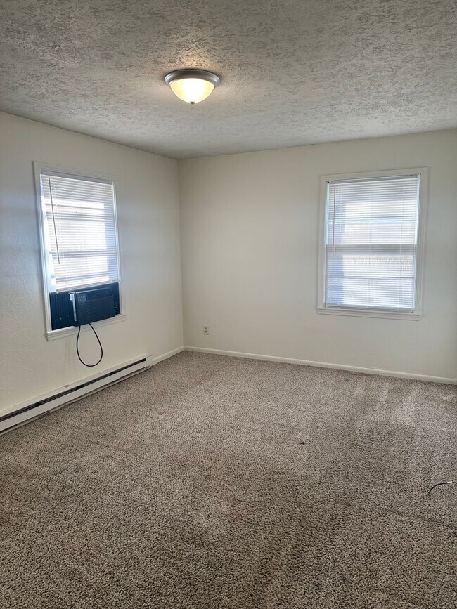 Photo - S0072-MF2-E1 Unit 415