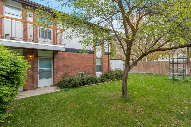 Building Photo - Available 8/12 — 2 BR / 1 BA at The Flats on Main, Brigham City Unit 6
