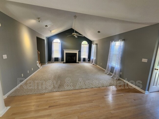 Photo - 10828 Glenway Pl