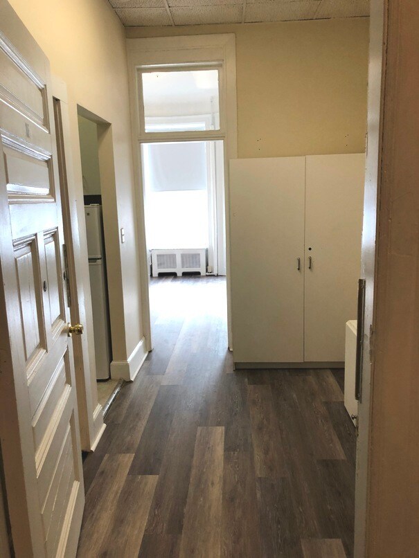 Photo - 471 Commonwealth Ave