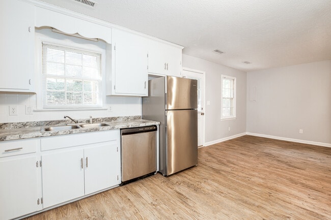 Photo - 887 Timberlake Dr Unidad 3