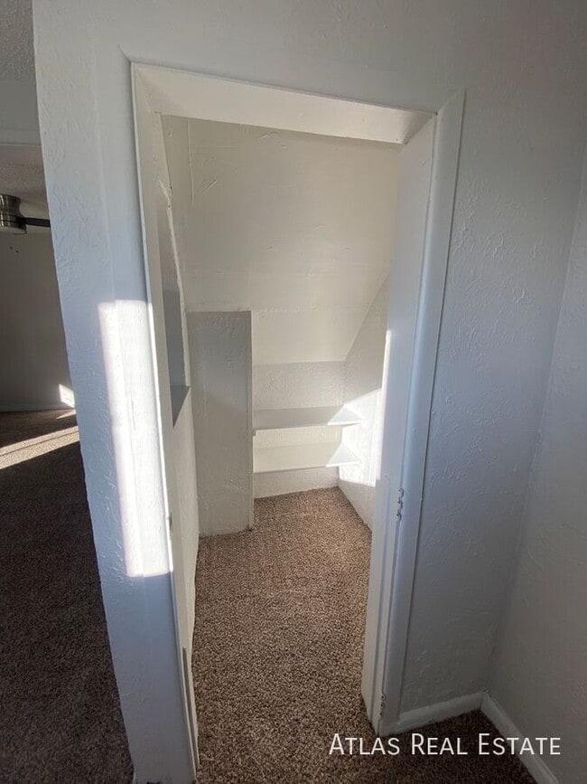 Photo - 814 Mariposa St