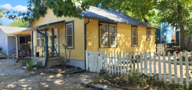 Photo - 1707 E 34th St