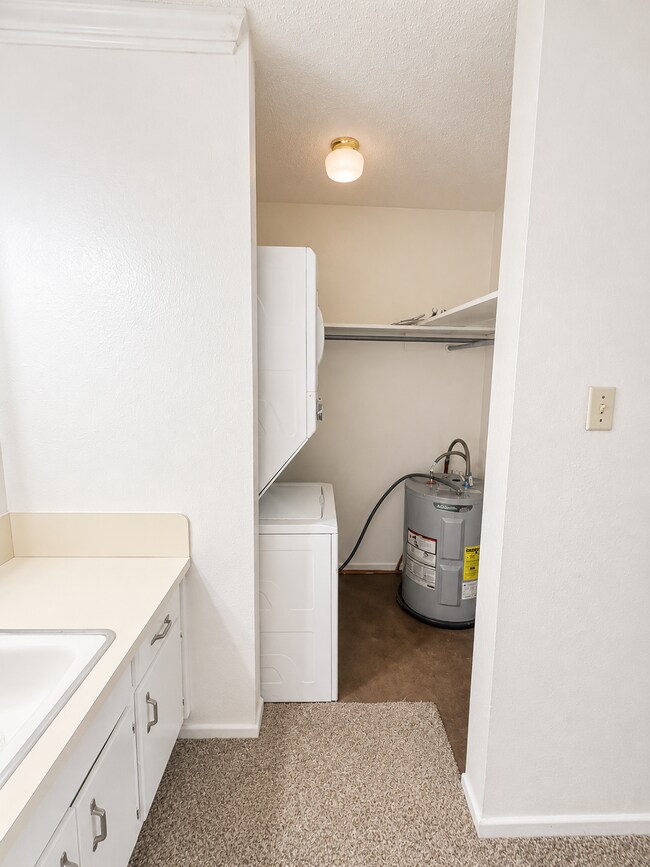 Photo - 3101 Highland Rd Unit 222