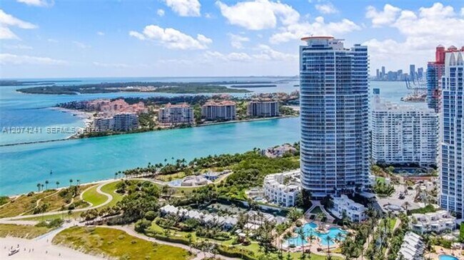Photo - 100 South Pointe Dr