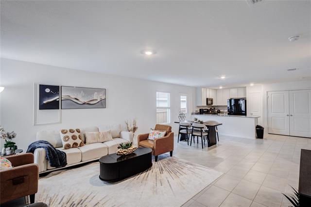 Photo - 3505 Flicker Ln