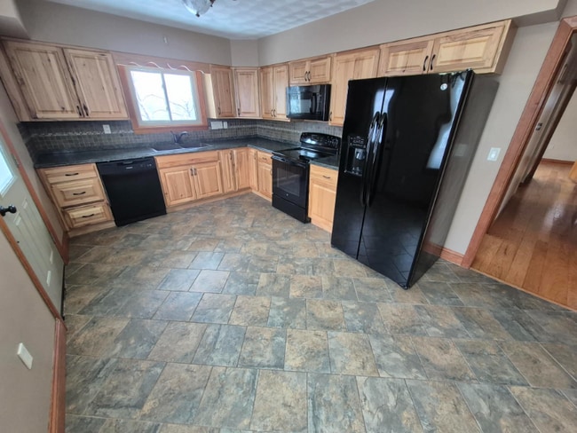 Photo - 317 Ruskin Dr