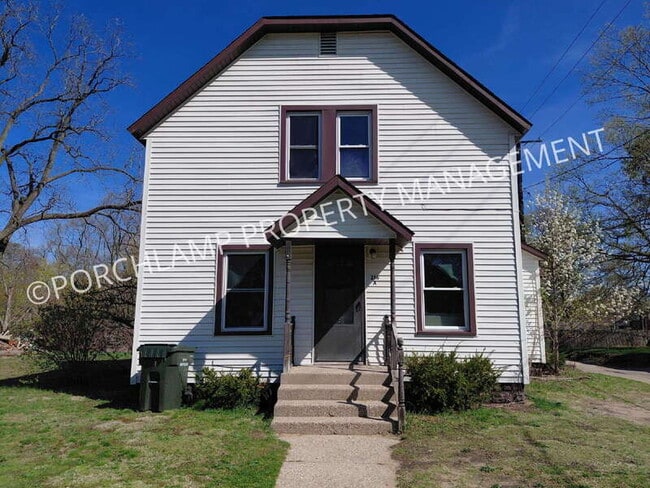 Building Photo - 216 W Grand Ave Unit B