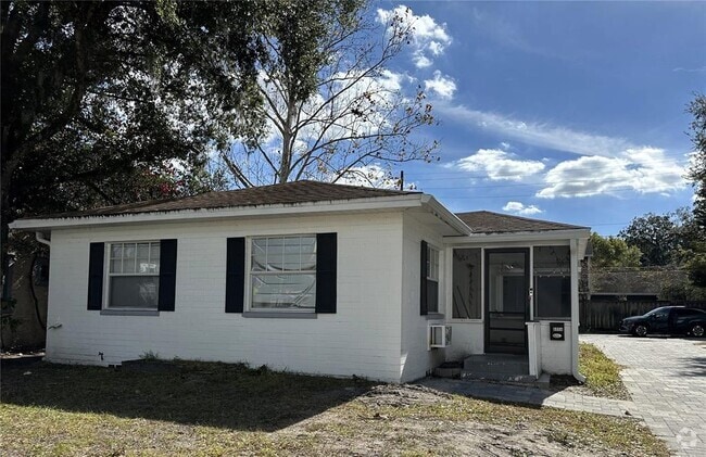 Building Photo - 600 W Princeton St Rental