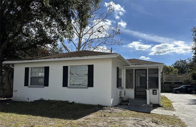 Building Photo - 600 W Princeton St Rental