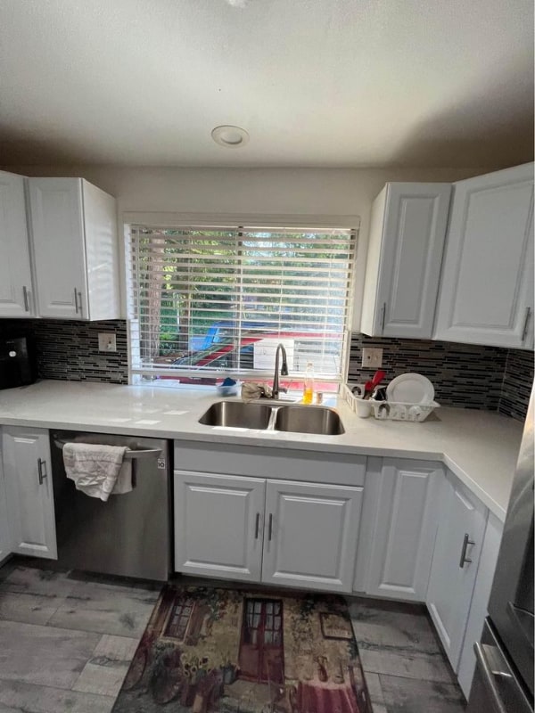 2112 164th Ave NE