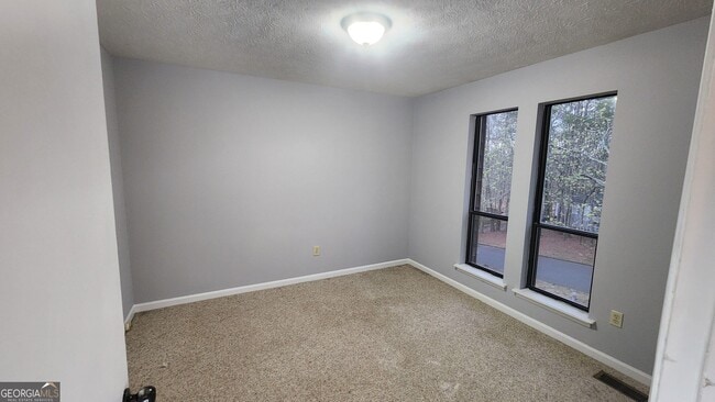 Photo - 6694 Live Oak Ln