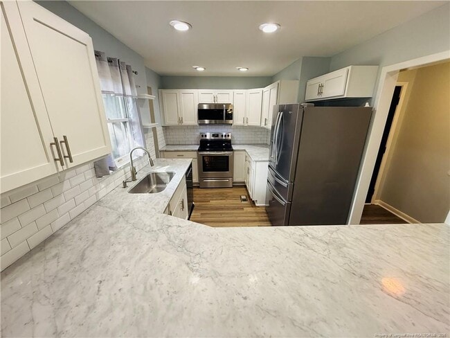 Photo - 300 Wedge Ct