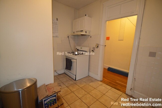 Photo - 74 Egmont St Unit 2