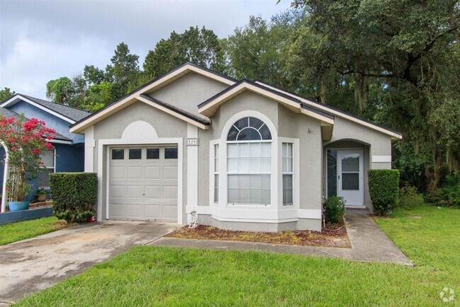 Building Photo - Single Family Home Like New