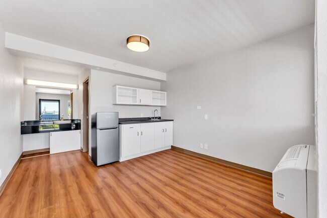 Photo - The Point Midtown